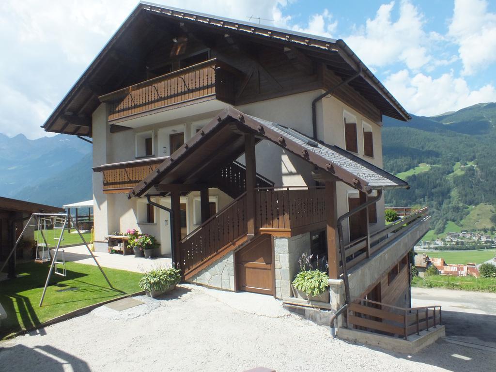 Best House Snc Di Elisa Baroni E Beatrice Dei Cas Bormio Exterior foto